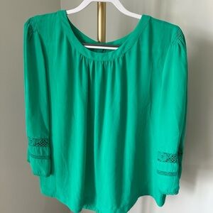 ❤️ New York & Company Vibrant Green Blouse with Lace Accents XL NWOT